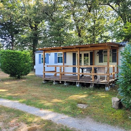 Stacaravan 6 Persoons - Camping Le Soustran Neuvic  Екстериор снимка